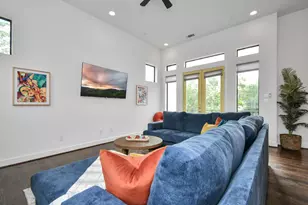 1705 Dunlavy St, Houston, TX 77006 - Photo 13