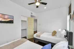 1705 Dunlavy St, Houston, TX 77006 - Photo 41