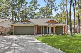 79 Fallshire Dr, The Woodlands, TX 77381 - Photo 1