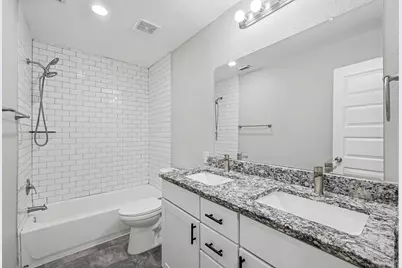 79 Fallshire Drive, The Woodlands, TX 77381 - Photo 13
