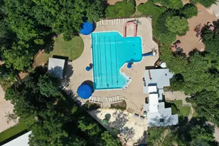 96 E Lakeridge Dr, The Woodlands, TX 77381 - Photo 41