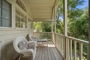 96 E Lakeridge Dr, The Woodlands, TX 77381 - Photo 23