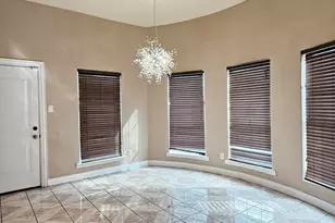 5027 Creekmont Dr, Houston, TX 77091 - Photo 7