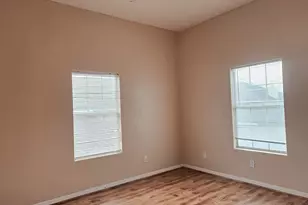 5027 Creekmont Dr, Houston, TX 77091 - Photo 11