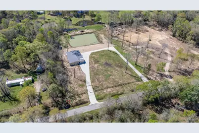 168 County Road 470, Dayton, TX 77535 - Photo 1