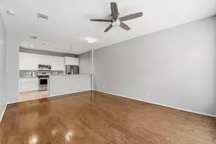 1507 Sutton St, Houston, TX 77006 - Photo 3