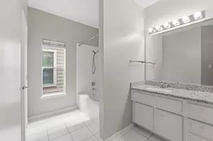 1507 Sutton St, Houston, TX 77006 - Photo 13