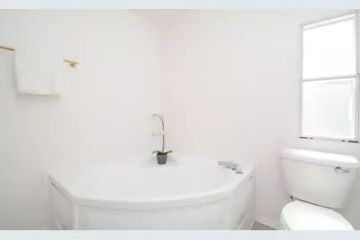 16267 Kanani Court, Conroe, TX 77302 - Photo 11