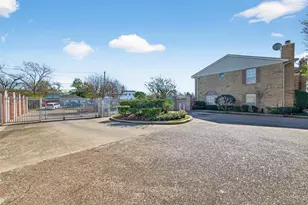 3100 Jeanetta St, Houston, TX 77063 - Photo 43