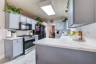 5143 W Harrow Drive, Houston, TX 77084 - Photo 13