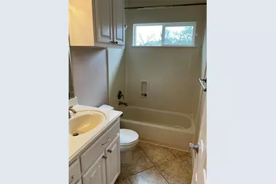 1018 S Booth Lane, Alvin, TX 77511 - Photo 13