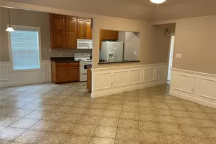 1018 S Booth Ln, Alvin, TX 77511 - Photo 3