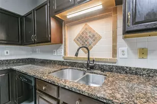 2509 S Mission Cir, Friendswood, TX 77546 - Photo 17