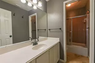 2509 S Mission Cir, Friendswood, TX 77546 - Photo 37