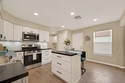 13843 Northlake Drive, Houston, TX 77049 - Photo 9