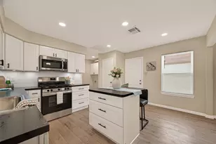 13843 Northlake Dr, Houston, TX 77049 - Photo 9