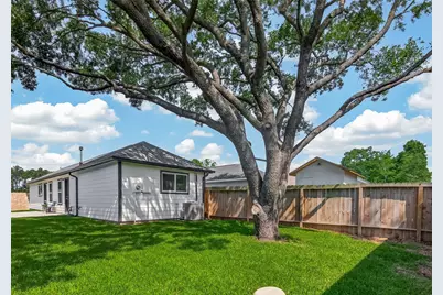 13843 Northlake Drive, Houston, TX 77049 - Photo 17