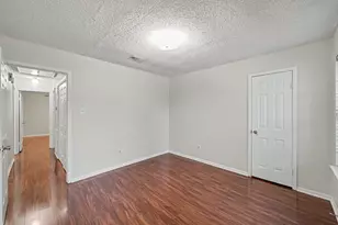 25103 Thrushwood Ln, Spring, TX 77373 - Photo 23