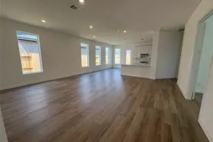 7101 Rolling Fld Dr, League City, TX 77573 - Photo 3