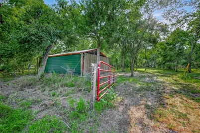22722 Cr 384A, Damon, TX 77430 - Photo 7