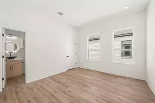 5102 Pershing St, Houston, TX 77033 - Photo 13