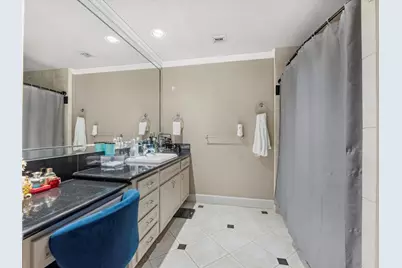 1120 Texas Street #4B, Houston, TX 77002 - Photo 11