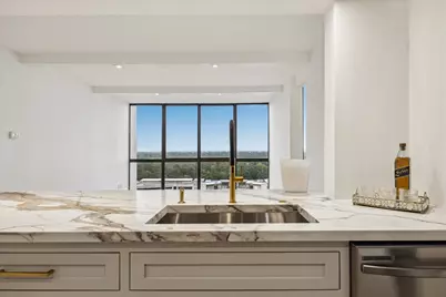 5001 Woodway Drive Drive #1806, Houston, TX 77056 - Photo 5