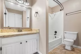 3200 S Gessner Rd, Houston, TX 77063 - Photo 15