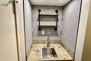 3200 S Gessner Rd, Houston, TX 77063 - Photo 7