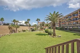 9520 Seawall Blvd, Galveston, TX 77554 - Photo 13