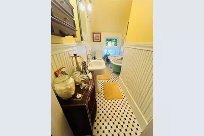 111 S Masonic Street, Bellville, TX 77418 - Photo 13