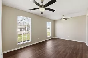 3120 Royal St, Baytown, TX 77521 - Photo 27