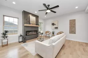 1217 Cabell St, Houston, TX 77022 - Photo 3