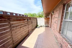 9303 Hammerly Blvd, Houston, TX 77080 - Photo 17