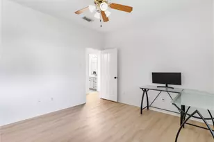 54 Tangerine Ct, Lake Jackson, TX 77566 - Photo 31