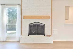 810 Palm Grove Cir, Sugar Land, TX 77498 - Photo 11