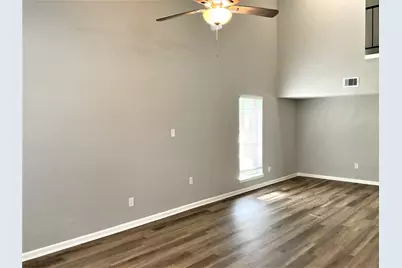 2326 Meade Court, League City, TX 77573 - Photo 5