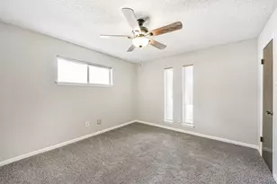 410 Riverside Dr, Alvin, TX 77511 - Photo 17