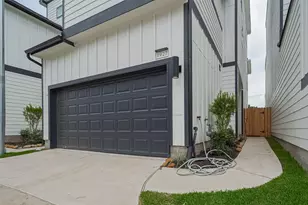 8919 Grovner Pl, Houston, TX 77055 - Photo 3