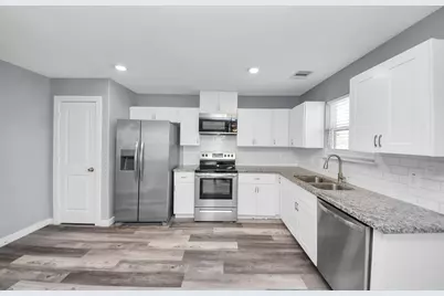 618 Maple Way #A/B, Houston, TX 77015 - Photo 31