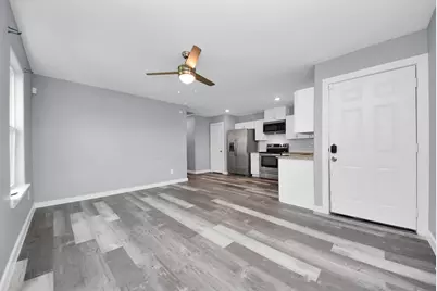 618 Maple Way #A/B, Houston, TX 77015 - Photo 9