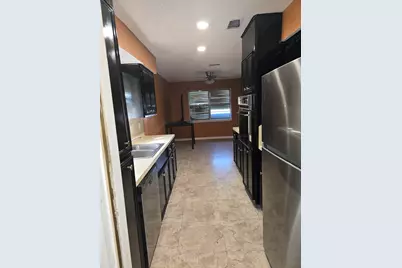 7218 Oriole Drive, Texas City, TX 77591 - Photo 11