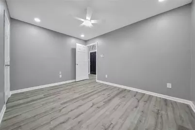 1407 Newmark Drive, Houston, TX 77014 - Photo 33