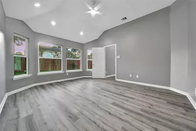 1407 Newmark Drive, Houston, TX 77014 - Photo 21