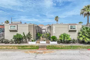 424 15th St, Galveston, TX 77550 - Photo 1
