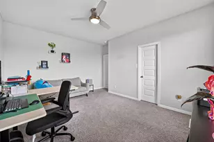 6506 Tiburon Lakes Dr, Katy, TX 77493 - Photo 33