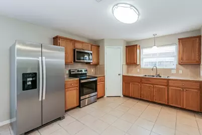 5505 Rio Sabinas Street, Rosharon, TX 77583 - Photo 7