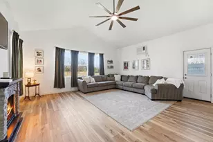 611 Reidland Rd, Crosby, TX 77532 - Photo 7