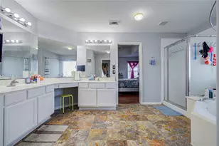 6626 Sunrise Valley Ln, Houston, TX 77083 - Photo 9