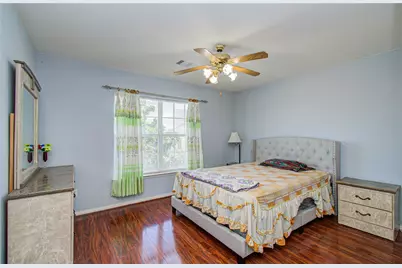 6626 Sunrise Valley Lane, Houston, TX 77083 - Photo 11